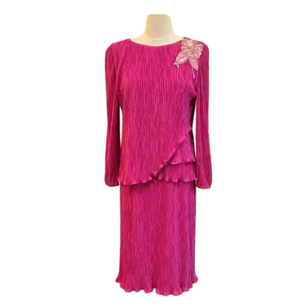 Bold Vintage 80s Fuschia Tiered Pleat Texture Beaded Accent Cocktail Skirt Set